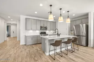 16849 W Paseo Way, Goodyear, AZ 85338 - Photo 11