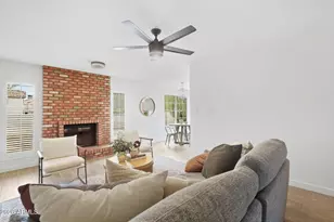 2439 W Kiowa Ave, Mesa, AZ 85202 - Photo 23