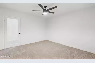 2439 W Kiowa Avenue, Mesa, AZ 85202 - Photo 35