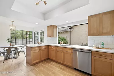 2439 W Kiowa Avenue, Mesa, AZ 85202 - Photo 15