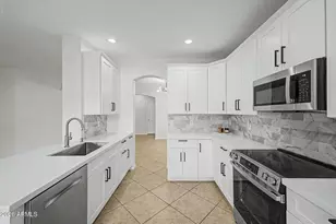 4010 E Sundance Ct, Gilbert, AZ 85297 - Photo 13