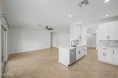 4010 E Sundance Court, Gilbert, AZ 85297 - Photo 11
