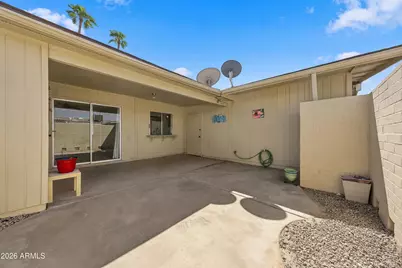 10915 W Santa Fe Drive, Sun City, AZ 85351 - Photo 27