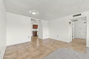 10915 W Santa Fe Dr, Sun City, AZ 85351 - Photo 15
