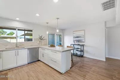 1842 W Marlette Avenue, Phoenix, AZ 85015 - Photo 11