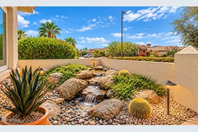 18401 N Villa Bella Drive, Surprise, AZ 85374 - Photo 9