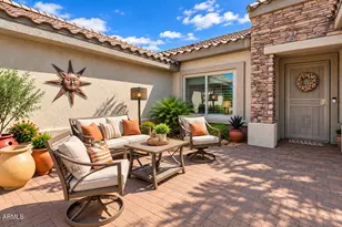 18401 N Villa Bella Dr, Surprise, AZ 85374 - Photo 7