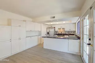18652 N 12th Ave, Phoenix, AZ 85027 - Photo 15