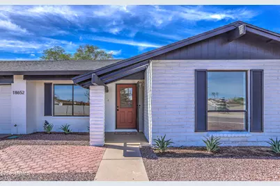 18652 N 12th Avenue, Phoenix, AZ 85027 - Photo 1