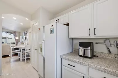 11666 W Yucca Court, Surprise, AZ 85378 - Photo 9