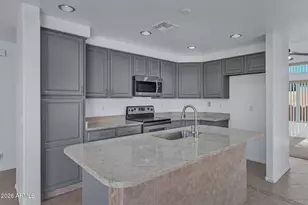 7767 W Sierra Vista Dr, Glendale, AZ 85303 - Photo 11