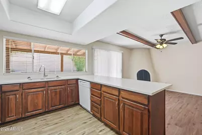 852 E Acapulco Lane, Phoenix, AZ 85022 - Photo 15