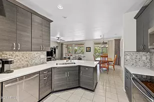 17303 N Havasupai Dr, Surprise, AZ 85374 - Photo 19