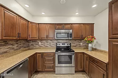 6007 S 42nd Street, Phoenix, AZ 85042 - Photo 5