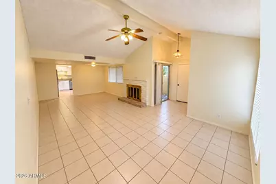 6626 N Majorca Lane W, Phoenix, AZ 85016 - Photo 13