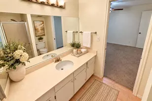6626 N Majorca Ln W, Phoenix, AZ 85016 - Photo 35