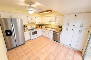 6626 N Majorca Ln W, Phoenix, AZ 85016 - Photo 17