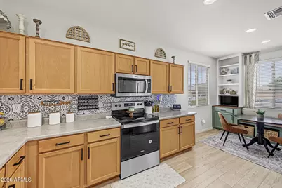 215 S 191st Drive, Buckeye, AZ 85326 - Photo 5