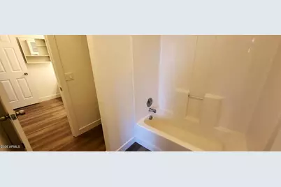 2602 E Southgate Avenue #1, Phoenix, AZ 85040 - Photo 9