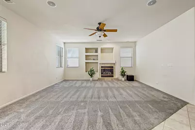 26143 N 67th Lane, Peoria, AZ 85383 - Photo 29