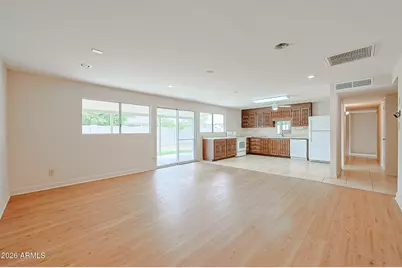 4837 N 81st Avenue, Phoenix, AZ 85033 - Photo 15