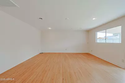 4837 N 81st Avenue, Phoenix, AZ 85033 - Photo 11