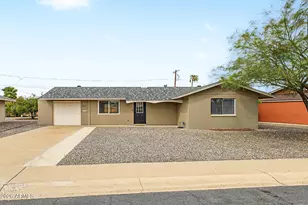12214 N Augusta Dr, Sun City, AZ 85351 - Photo 1