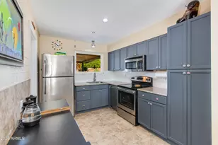11844 N Cherry Hills Dr E, Sun City, AZ 85351 - Photo 7