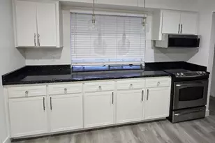 264 E 9th Dr, Mesa, AZ 85210 - Photo 11