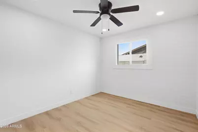 6402 W Orange Drive, Glendale, AZ 85301 - Photo 23