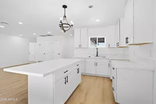 6402 W Orange Dr, Glendale, AZ 85301 - Photo 17