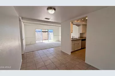5701 N 44th Avenue, Glendale, AZ 85301 - Photo 5