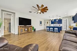 25825 N 134th Dr, Peoria, AZ 85383 - Photo 9