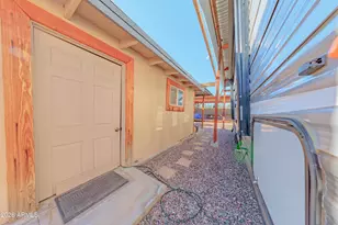 3024 W Yuma St, Phoenix, AZ 85009 - Photo 37