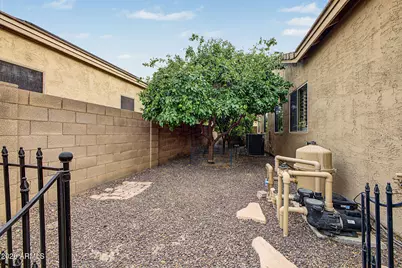 734 W Goldfinch Way, Chandler, AZ 85286 - Photo 33