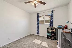 2512 N 48th Dr N, Phoenix, AZ 85035 - Photo 11