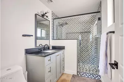 1225 E Seldon Lane, Phoenix, AZ 85020 - Photo 11