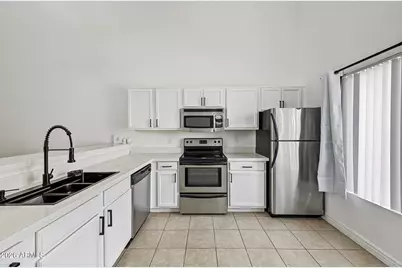 4828 W Orangewood Avenue #202, Glendale, AZ 85301 - Photo 11