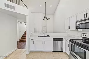 4828 W Orangewood Ave, Glendale, AZ 85301 - Photo 7
