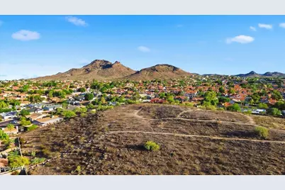 1001 E Aire Libre Avenue, Phoenix, AZ 85022 - Photo 33