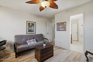 1001 E Aire Libre Ave, Phoenix, AZ 85022 - Photo 13