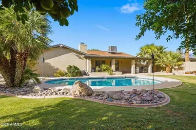 1001 E Aire Libre Avenue, Phoenix, AZ 85022 - Photo 21