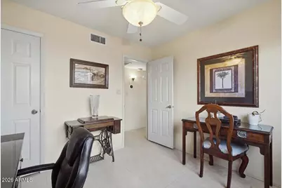 1001 E Aire Libre Avenue, Phoenix, AZ 85022 - Photo 17