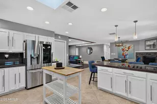 3227 E Corrine Dr, Phoenix, AZ 85032 - Photo 15