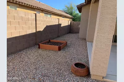 15246 W Jefferson Street, Goodyear, AZ 85338 - Photo 19