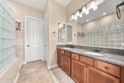 17780 W Redwood Lane, Goodyear, AZ 85338 - Photo 33