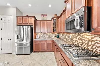 17780 W Redwood Lane, Goodyear, AZ 85338 - Photo 15