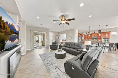17780 W Redwood Lane, Goodyear, AZ 85338 - Photo 11