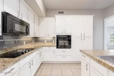 16333 E Lombard Place, Fountain Hills, AZ 85268 - Photo 11