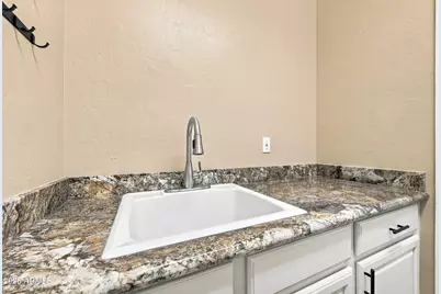22215 N 51st Street, Phoenix, AZ 85054 - Photo 51